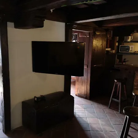 Wooden Mezica